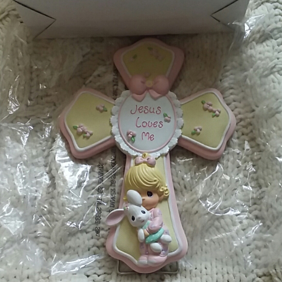 Precious Moments Other - New in box precious moments decoration